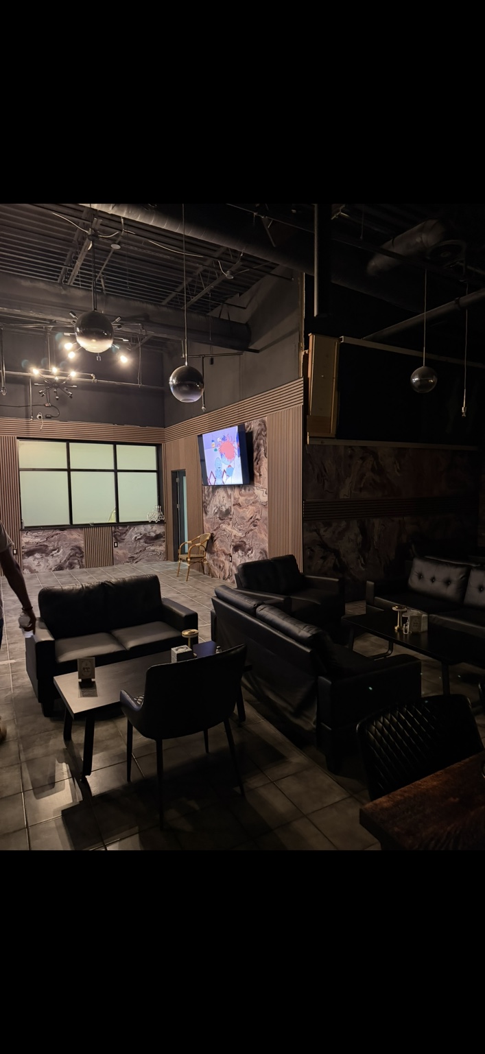 Completed commercial lounge and waiting area
